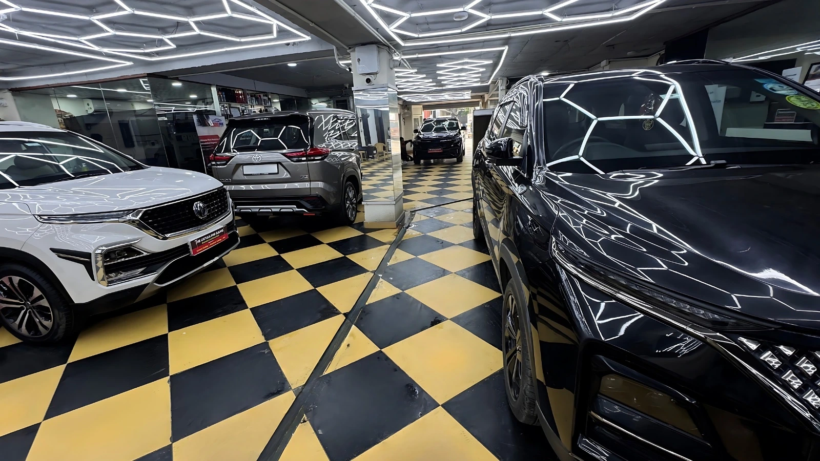 bike and car detailing services in DELHI